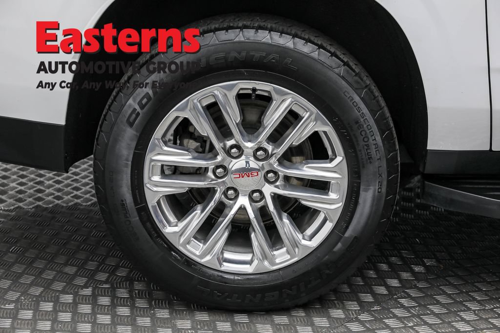 Used 2024 GMC Yukon XL SLT AWD/4WD image 34