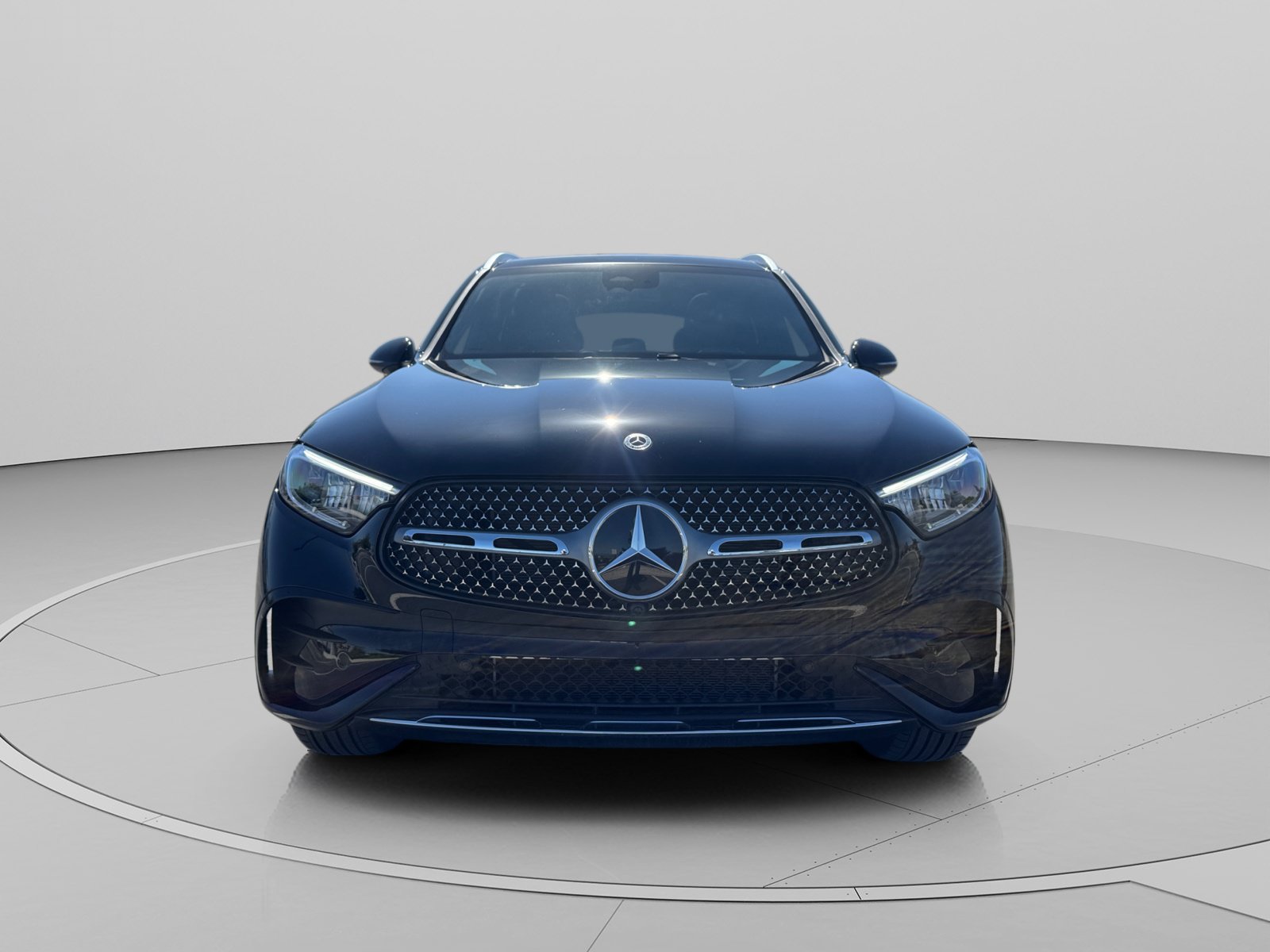 Certified 2026 Mercedes-Benz GLC 300 4MATIC image 9