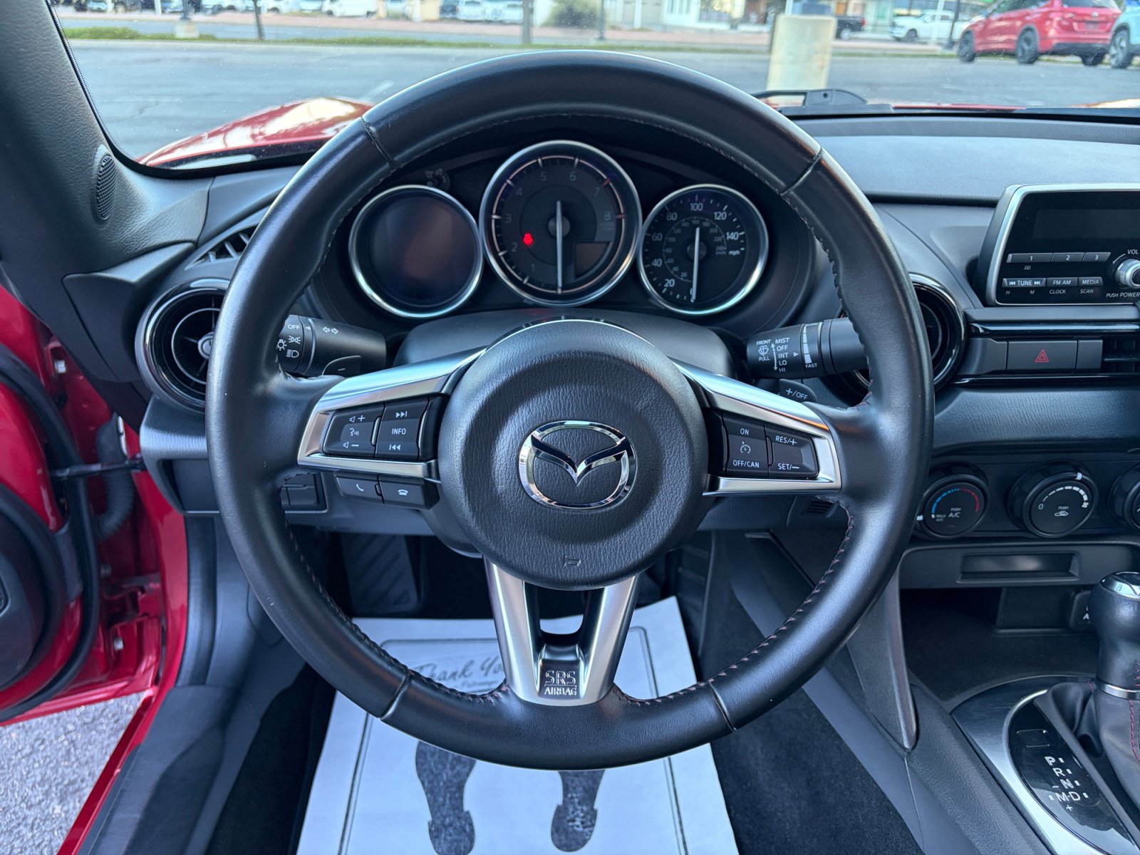 Used 2016 MAZDA MX-5 Miata Sport RWD image 9