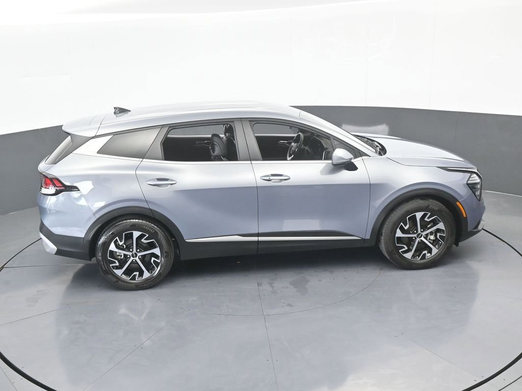 Used 2025 Kia Sportage EX image 55