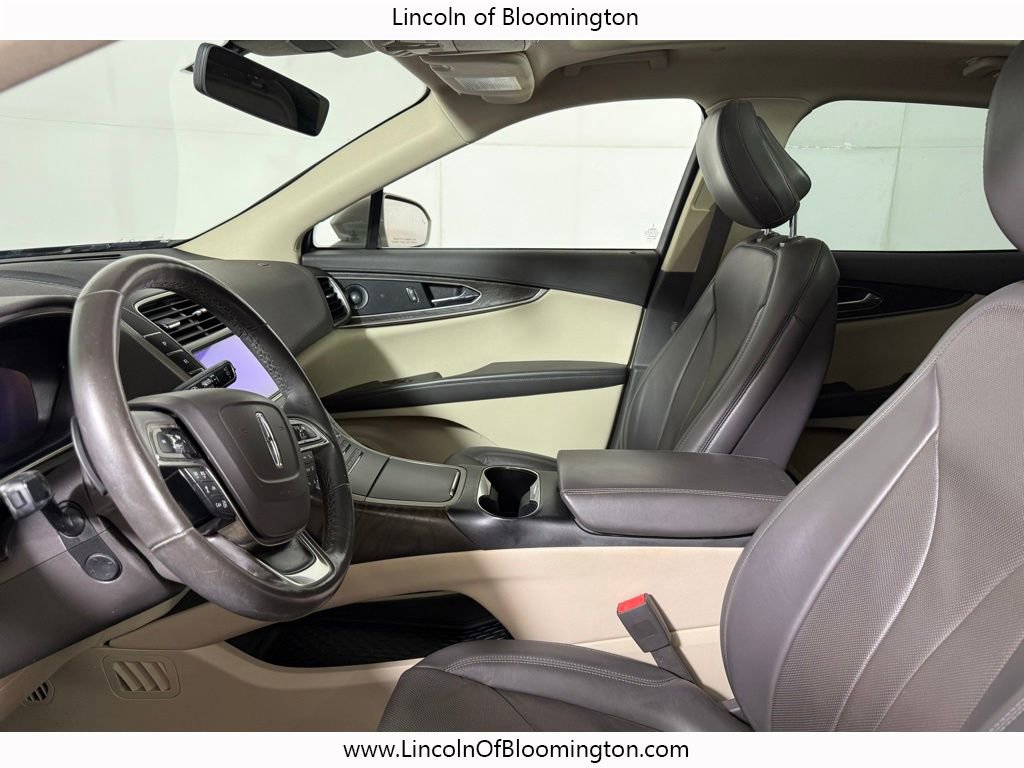 Used 2020 Lincoln Nautilus Reserve w/ Equipment Group 201A image 21