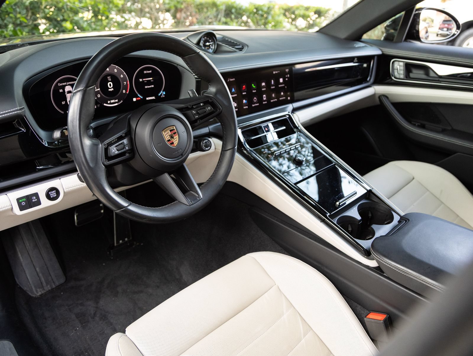 Certified 2024 Porsche Panamera 4 AWD/4WD image 3