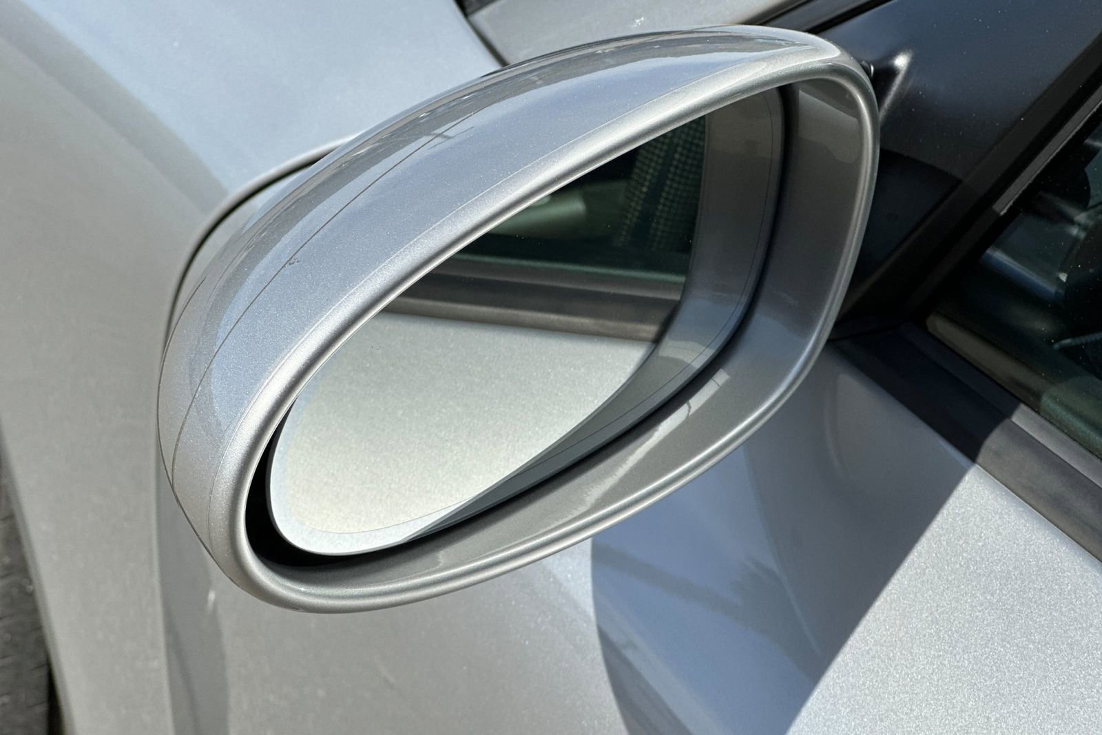 Used 2008 Porsche 911 GT2 image 38