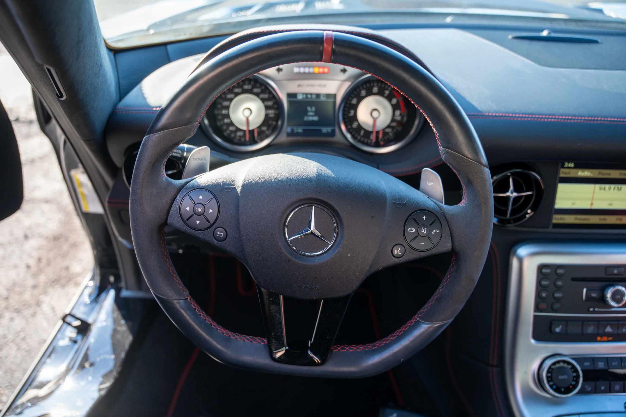 Used 2013 Mercedes-Benz SLS AMG GT Coupe image 15