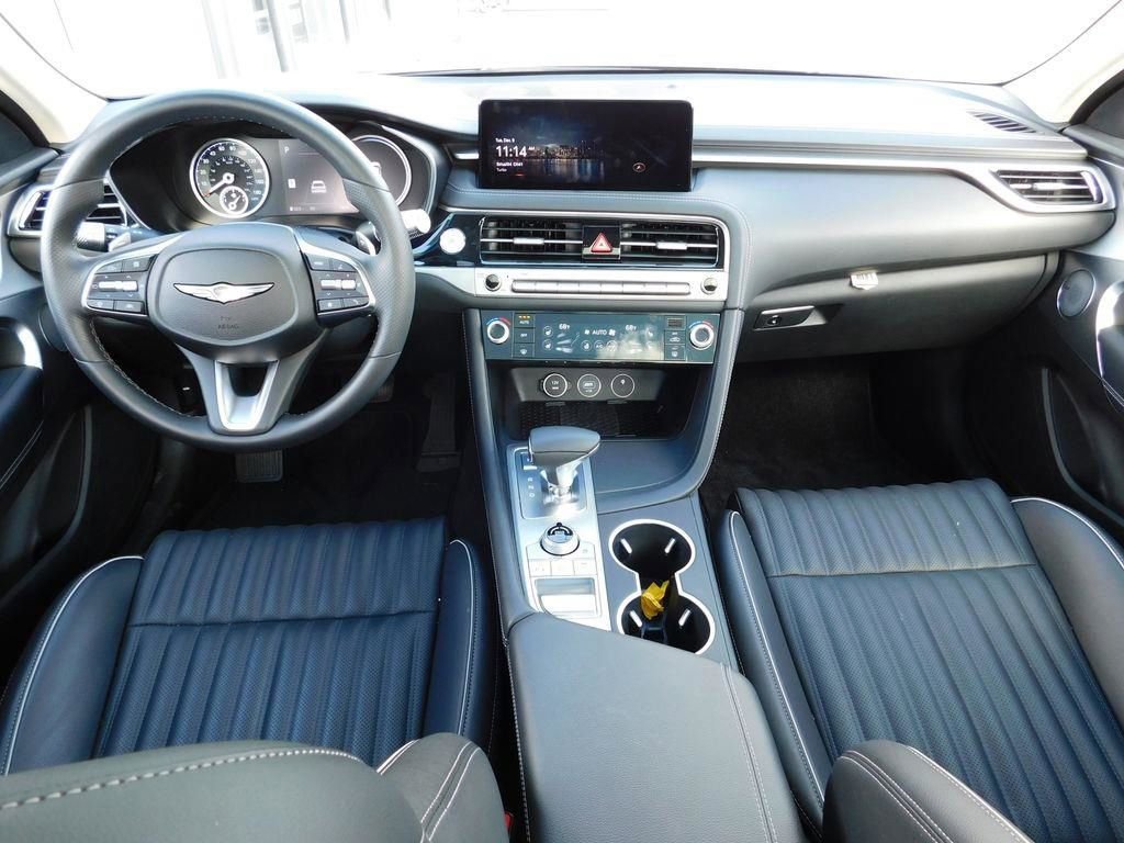 Used 2026 Genesis G70 2.5T Prestige image 19