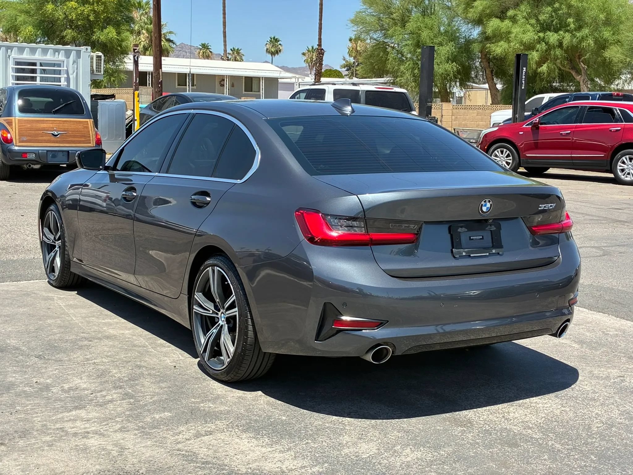 Used 2021 BMW 330i Sedan w/ Convenience Package RWD image 4