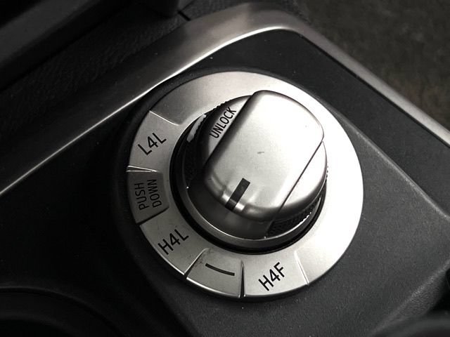 Used 2015 Toyota 4Runner Limited AWD/4WD image 21