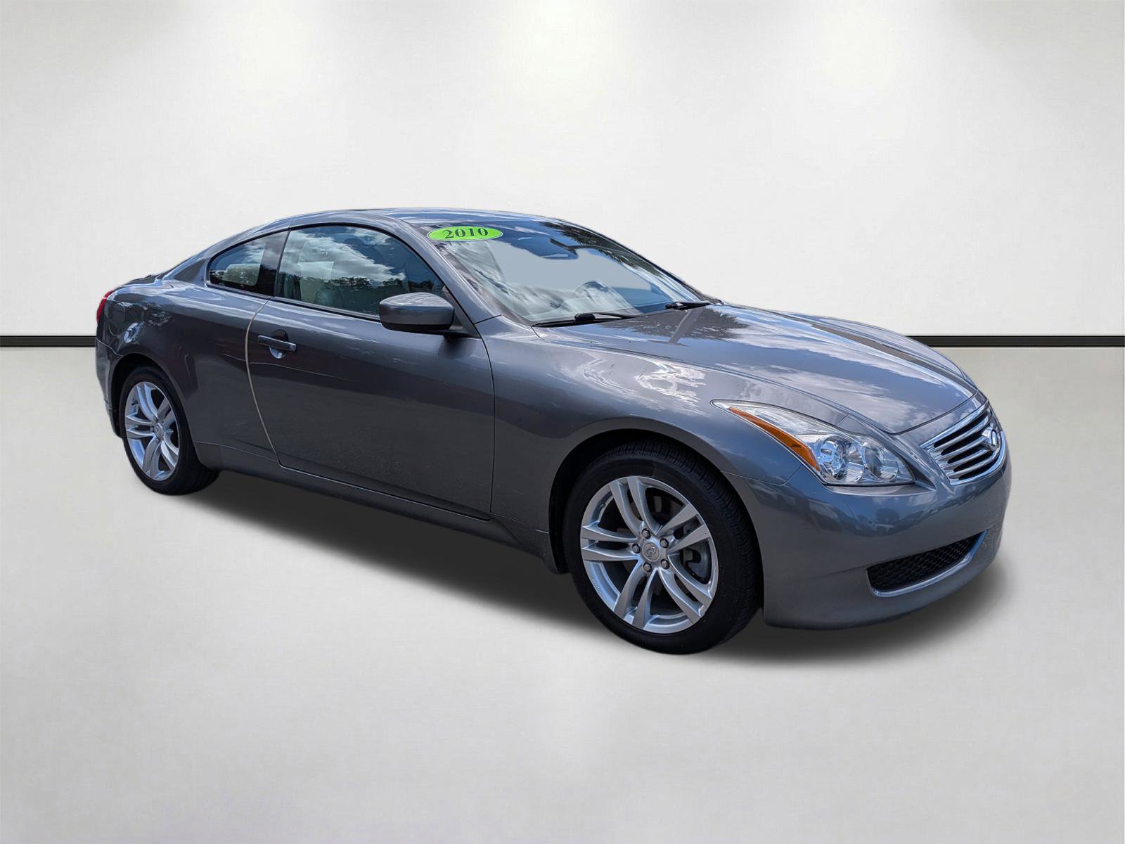 Used 2010 INFINITI G37 x w/ Premium Pkg