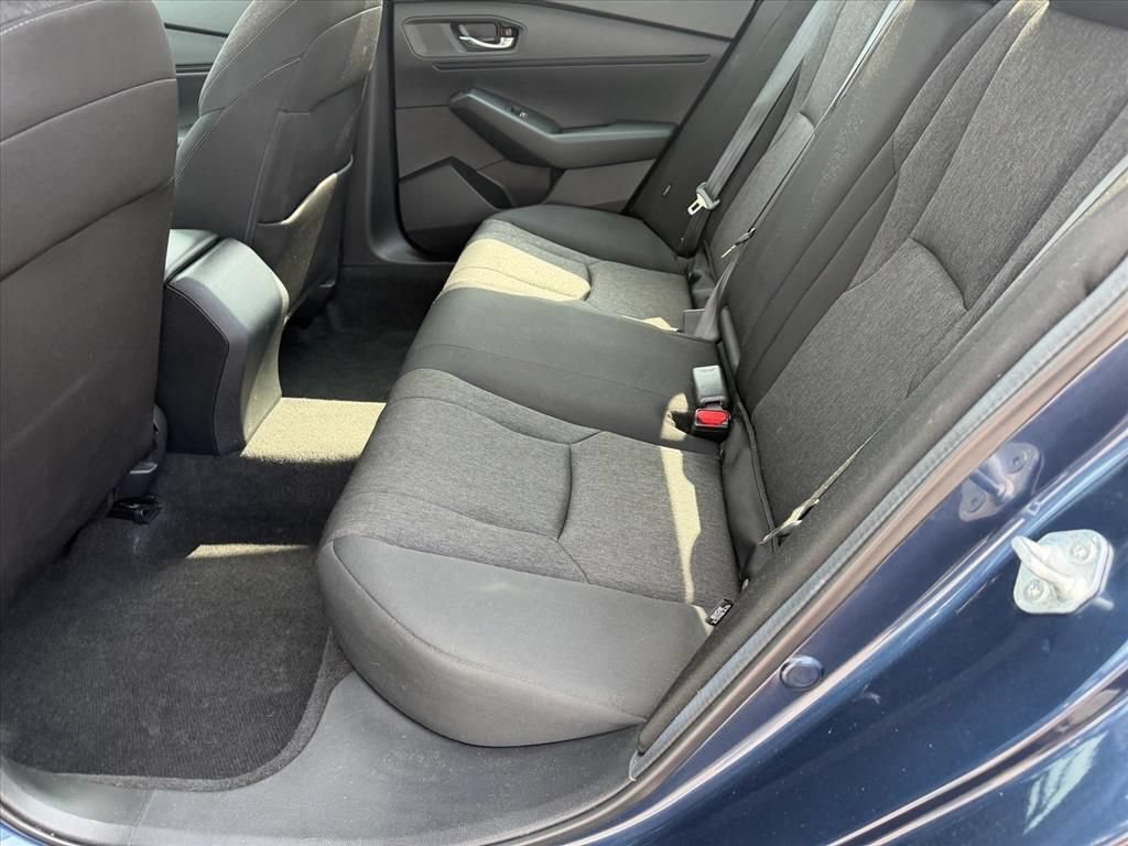 Used 2023 Honda Accord EX image 10