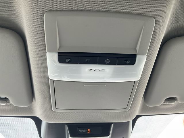 Used 2023 Nissan Rogue S image 15