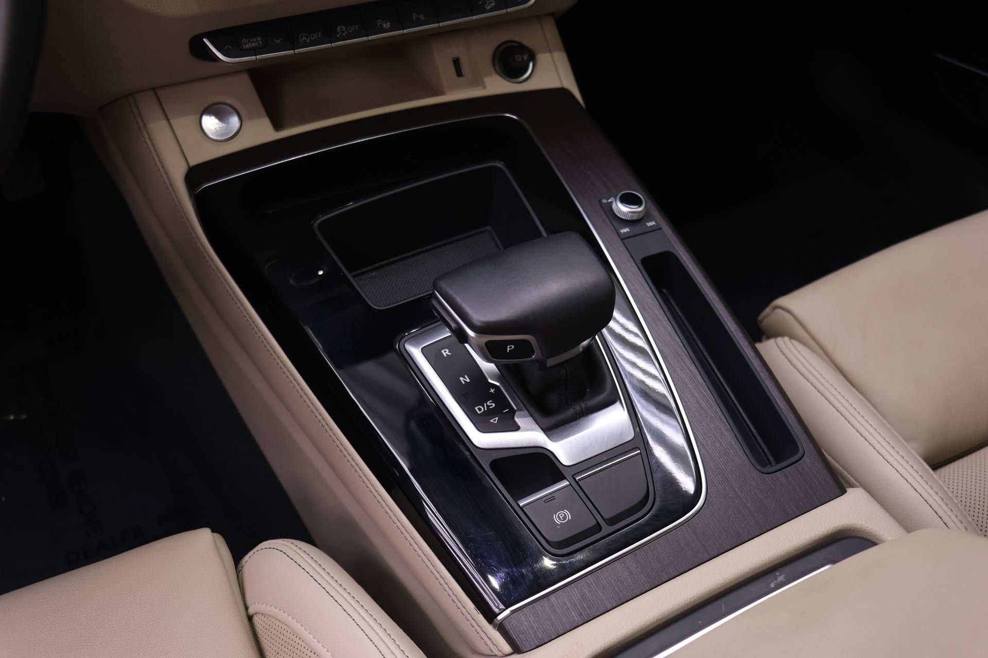 Certified 2022 Audi Q5 2.0T Prestige w/ Prestige Package image 16