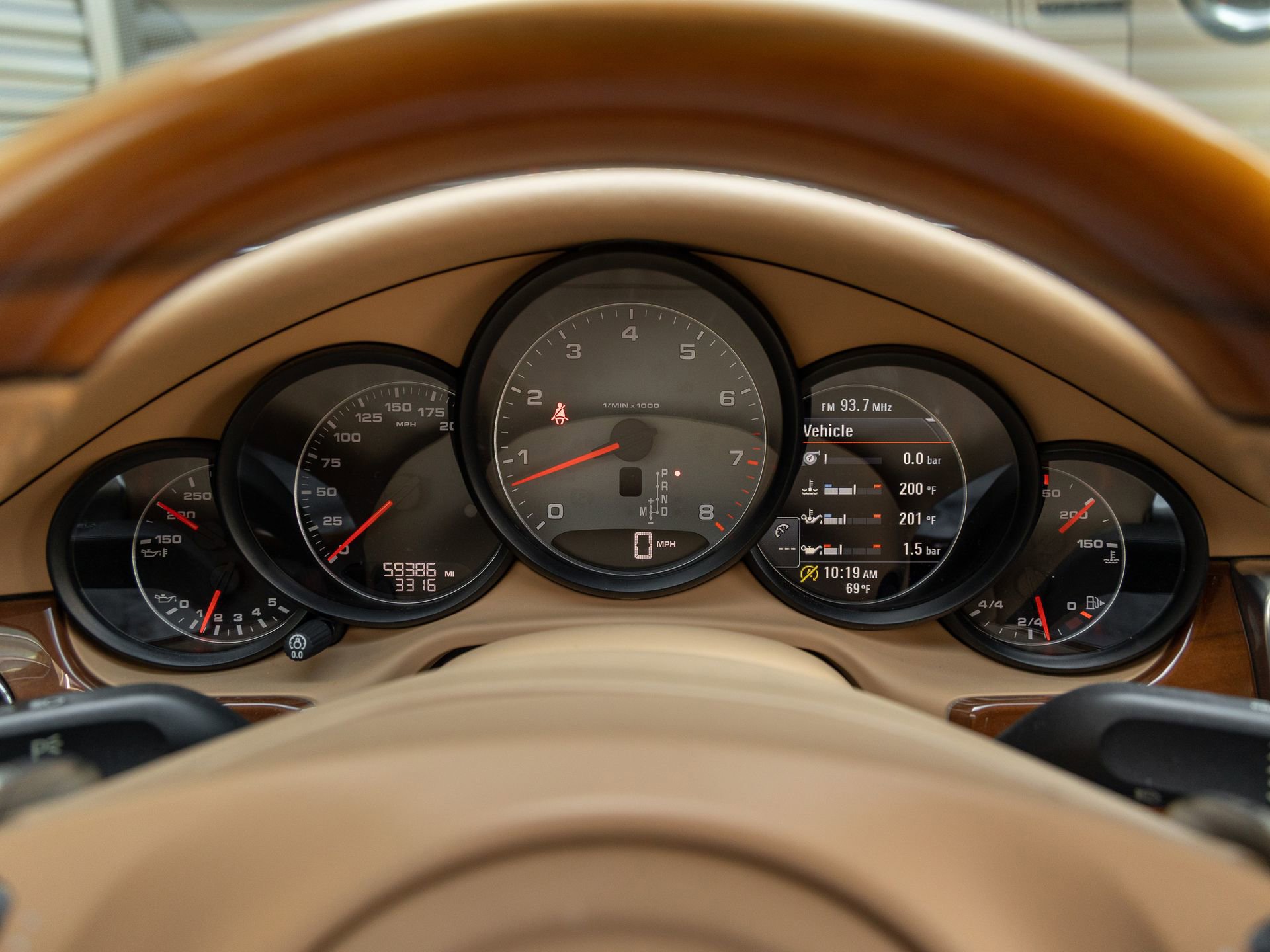 Used 2016 Porsche Panamera S RWD image 21