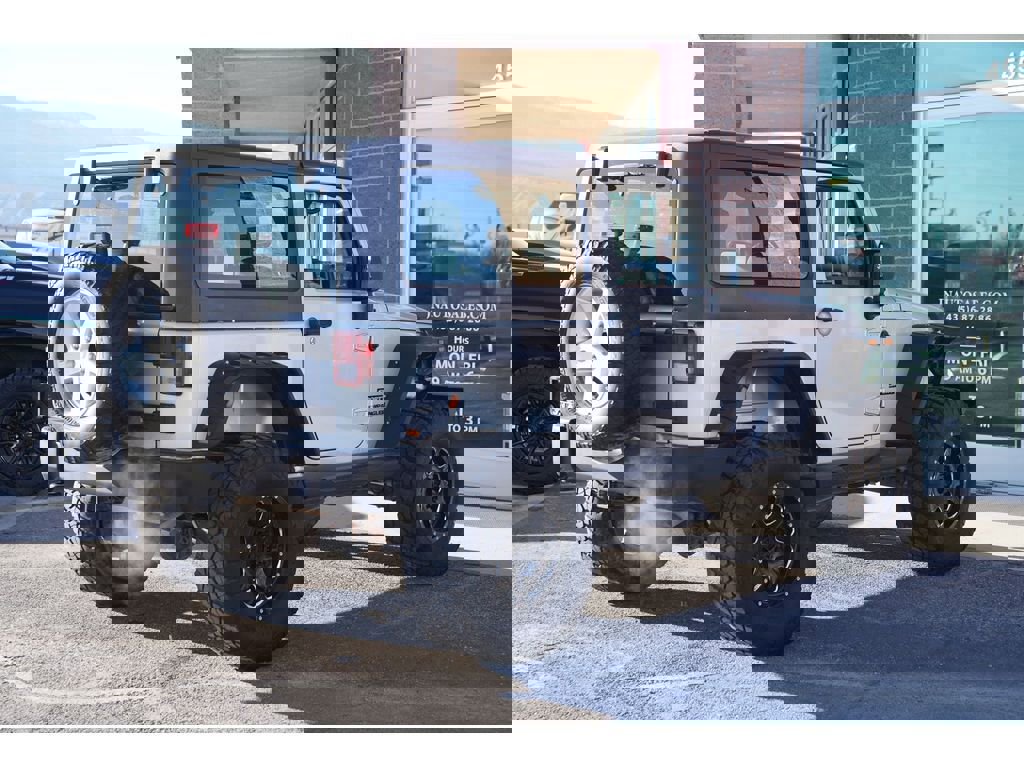 Used 2011 Jeep Wrangler Sport image 9