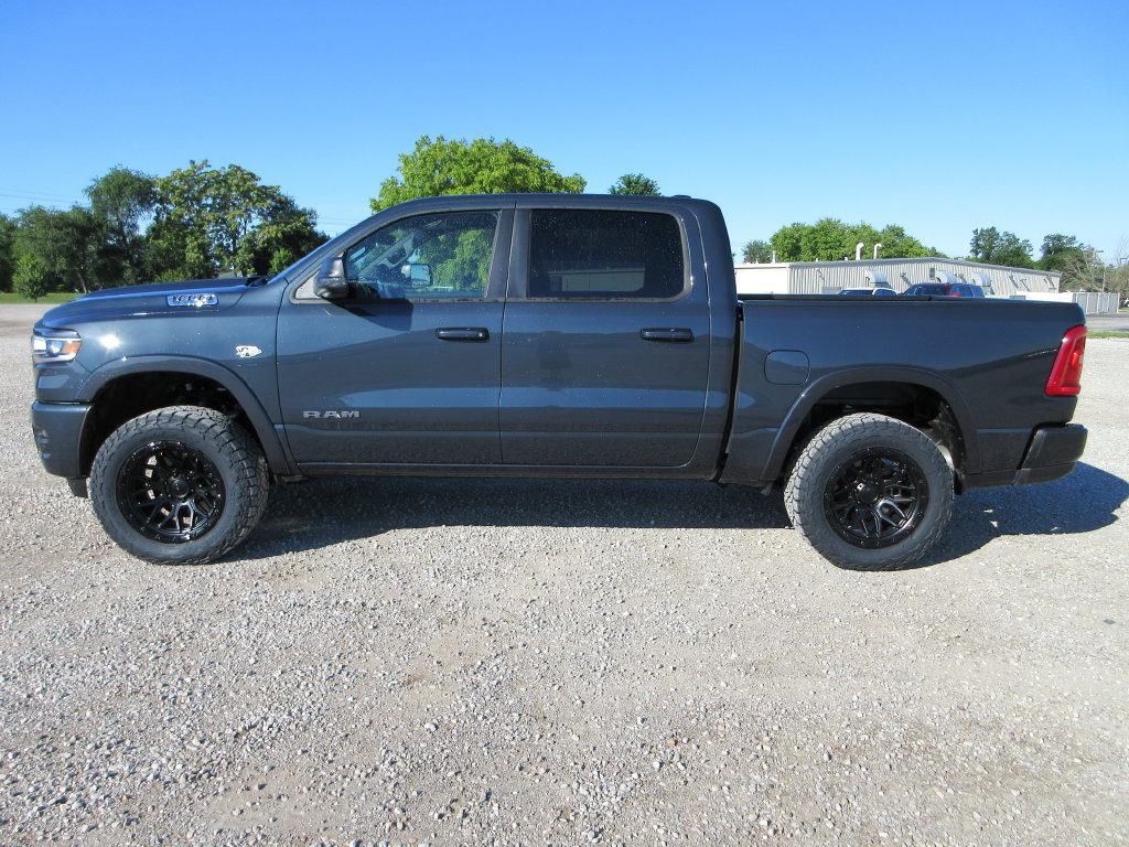 New 2026 RAM 1500 Big Horn AWD/4WD image 8