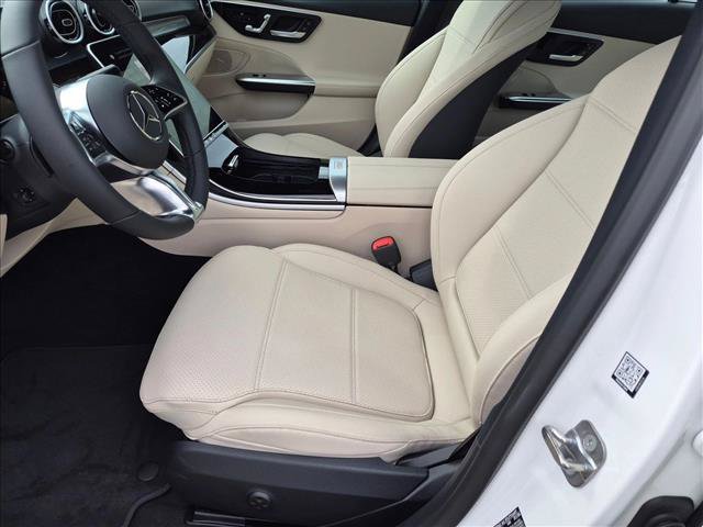 New 2026 Mercedes-Benz C 300 4MATIC Sedan image 4
