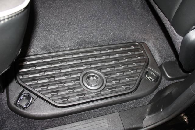 Used 2025 RAM 1500 Laramie w/ Sport Appearance Package AWD/4WD image 19