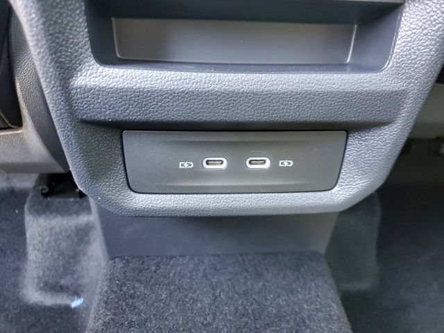 New 2026 Volkswagen Taos SE AWD/4WD image 12