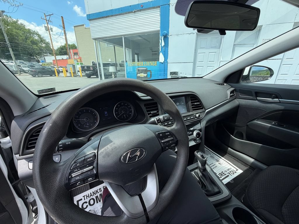 Used 2019 Hyundai Elantra SEL w/ Cargo Package FWD image 22