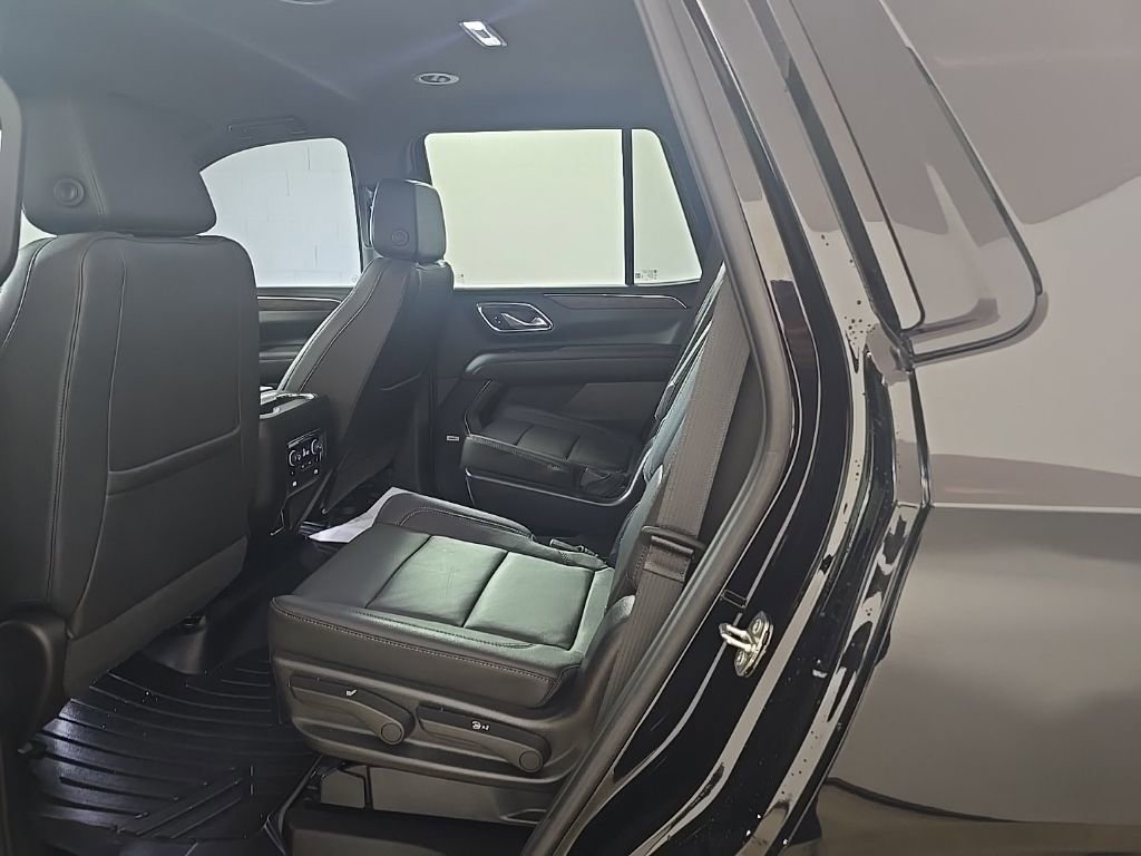 Certified 2023 Chevrolet Tahoe Z71 w/ Luxury Package image 14