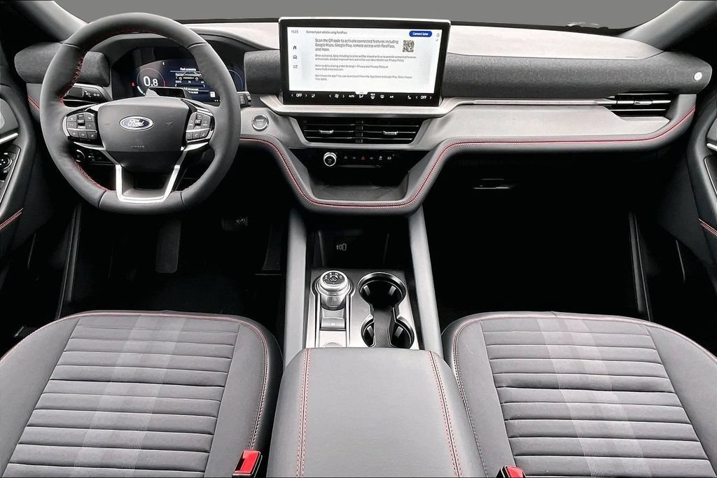 New 2026 Ford Explorer ST-Line w/ ST-Line Street Pack AWD/4WD image 2