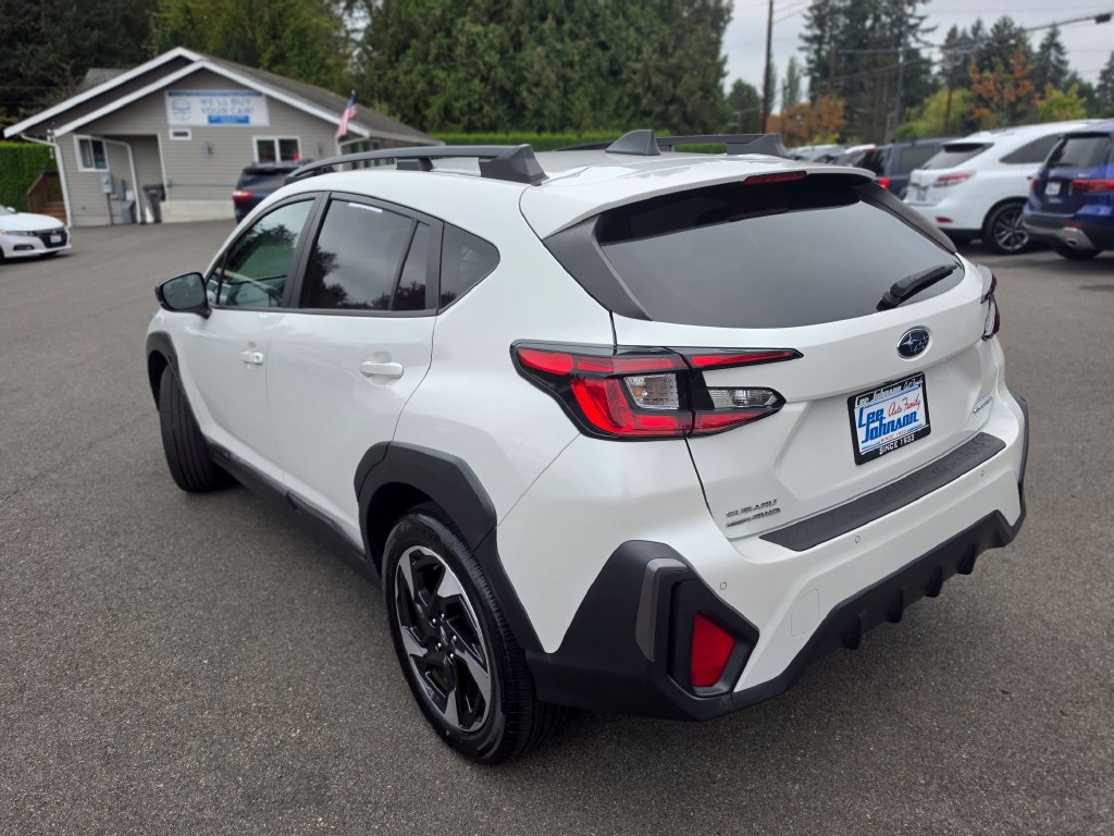 Used 2024 Subaru Crosstrek 2.5i Limited w/ Crosstrek Mirror Package AWD/4WD image 7