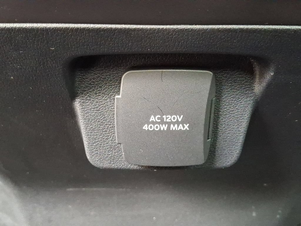 Used 2025 Ford F250 Platinum AWD/4WD image 12