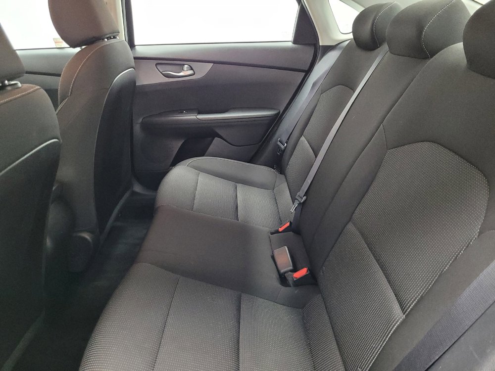 Used 2021 Kia Forte LXS FWD image 18