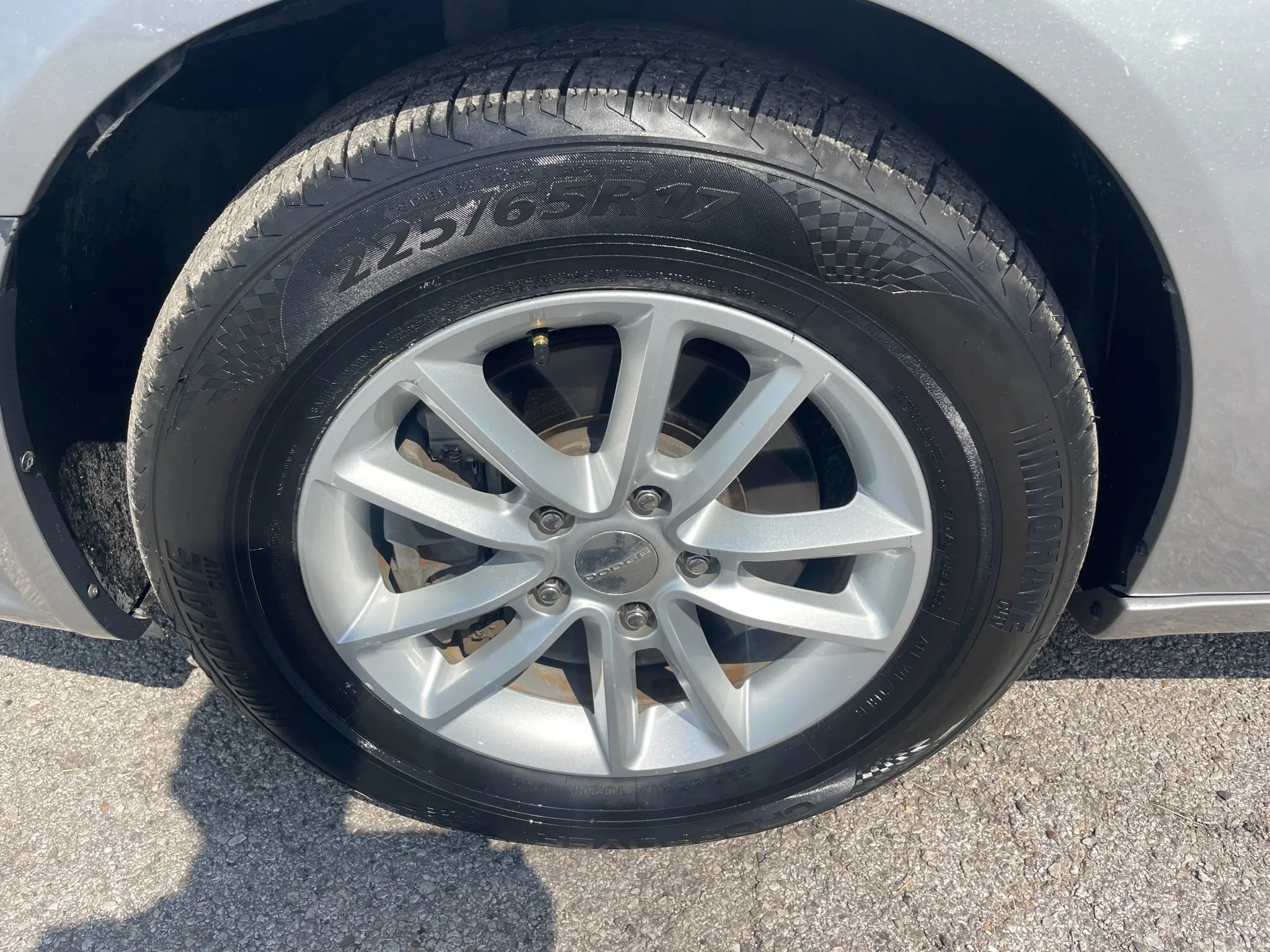 Used 2019 Dodge Grand Caravan SXT FWD image 4