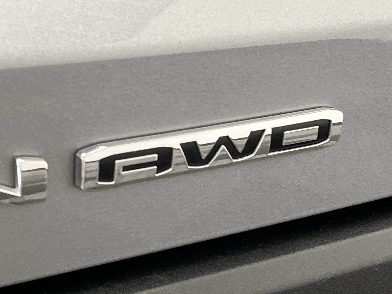 Certified 2025 GMC Terrain Elevation AWD/4WD image 29