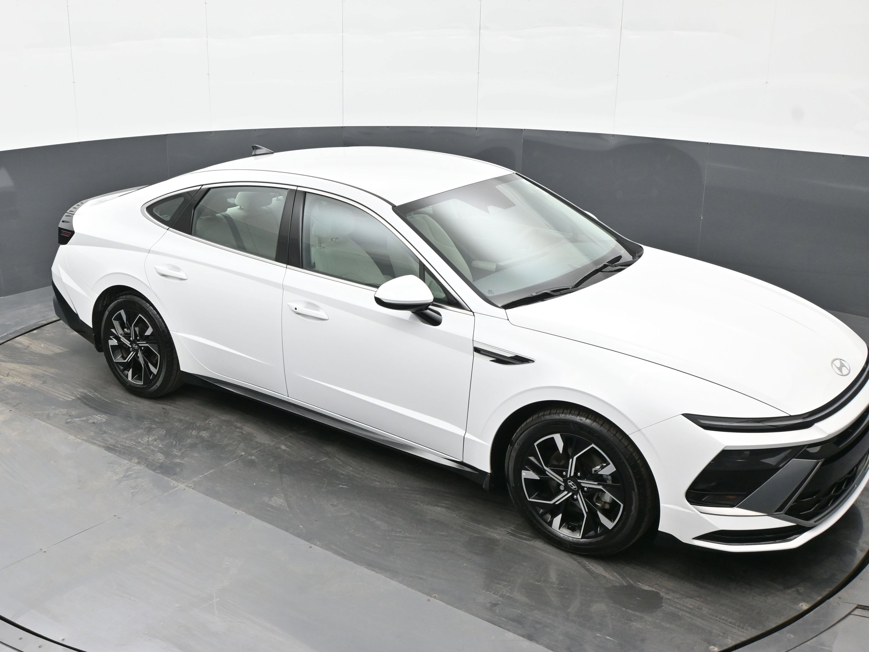 Certified 2025 Hyundai Sonata SEL image 30