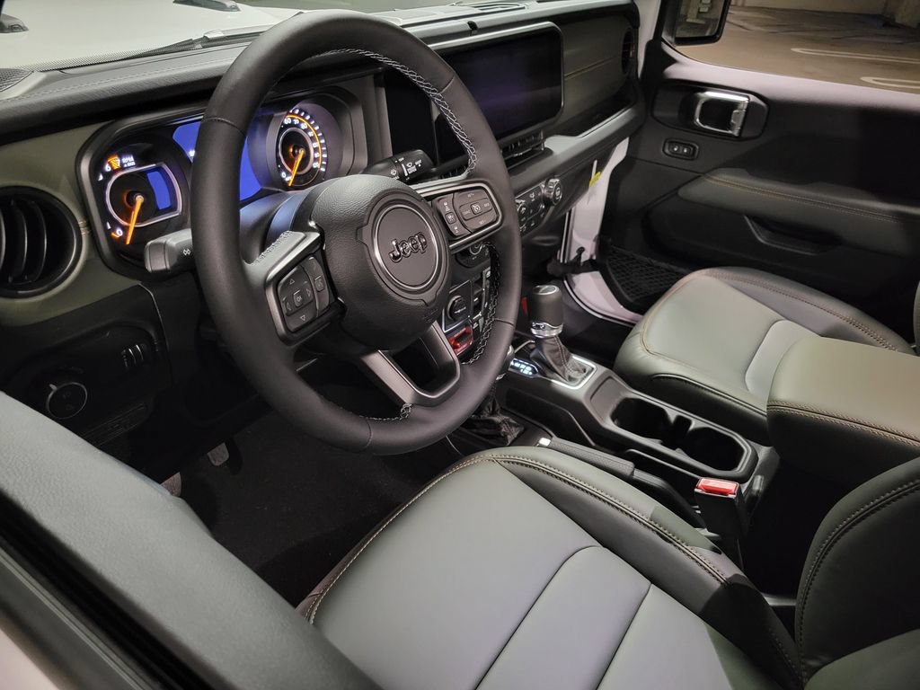 New 2026 Jeep Gladiator Mojave AWD/4WD image 3