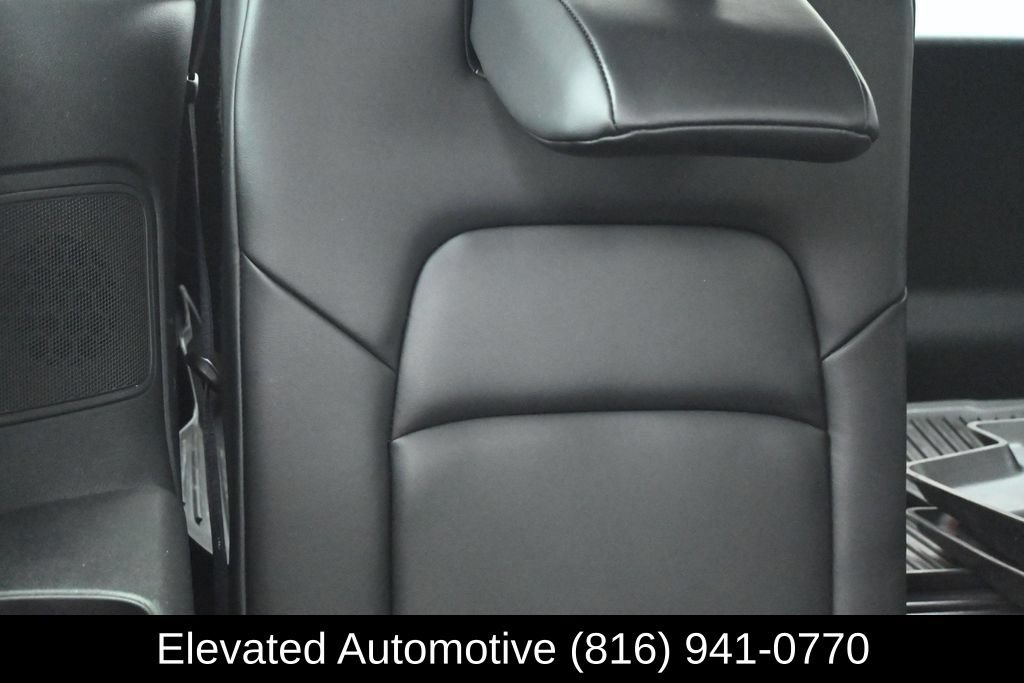 Used 2022 Nissan Pathfinder Platinum w/ Cargo Package AWD/4WD image 14