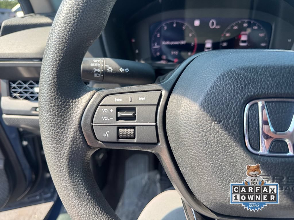 Certified 2023 Honda Accord EX image 17
