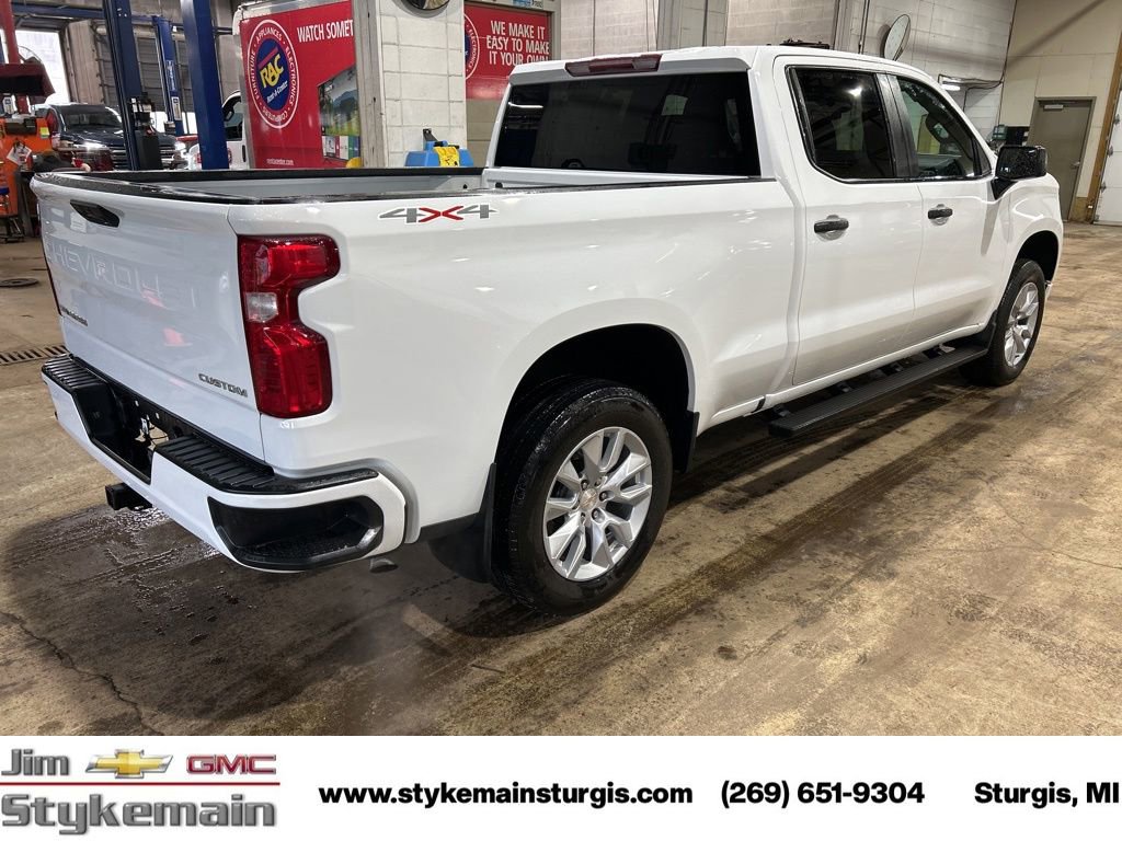 Used 2023 Chevrolet Silverado 1500 Custom image 6