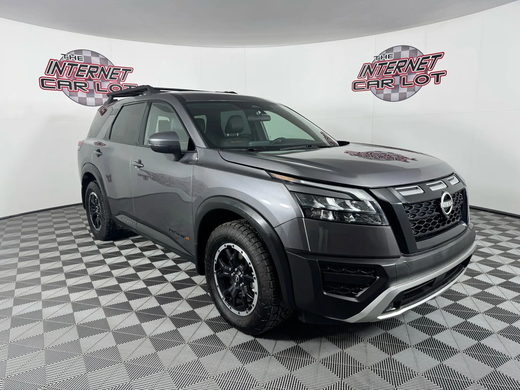 Used 2025 Nissan Pathfinder Rock Creek image 9