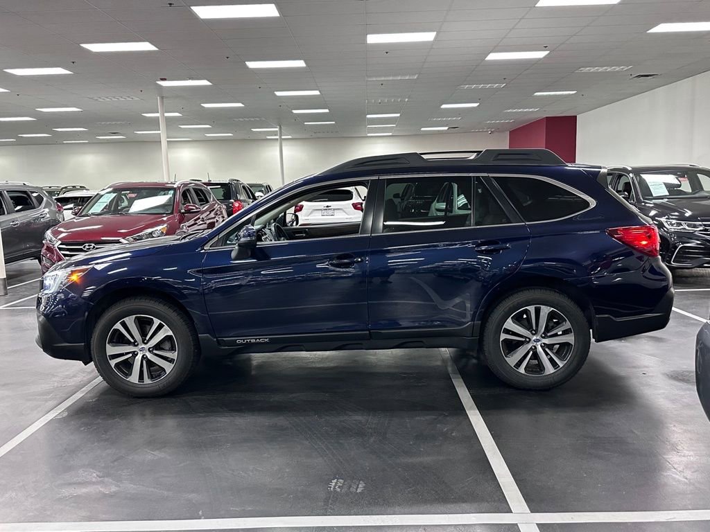 Used 2018 Subaru Outback 3.6R Limited image 4