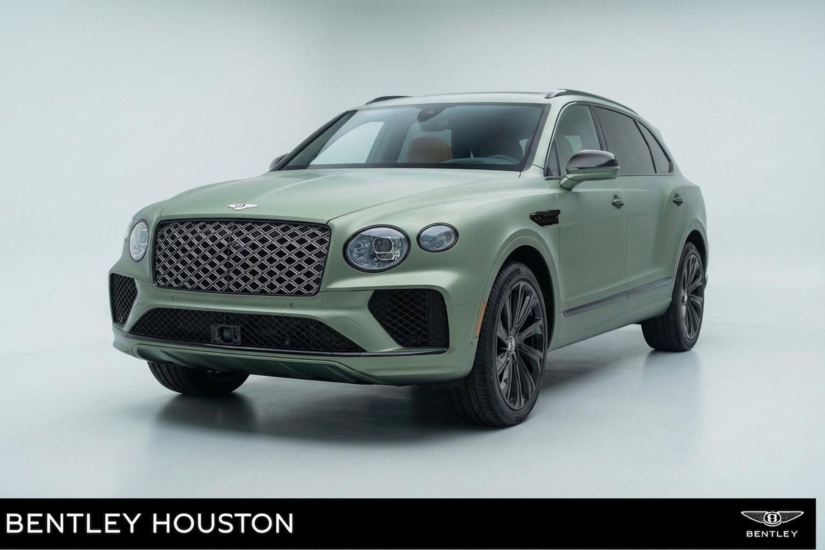 Used 2025 Bentley Bentayga Extended Wheelbase