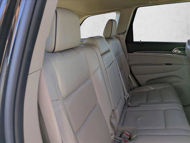 Used 2015 Jeep Grand Cherokee Overland w/ Advanced Technology Group image 18
