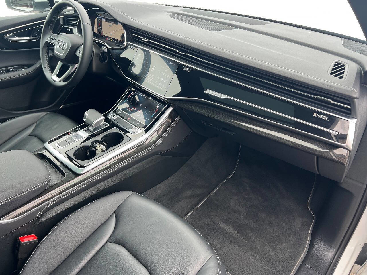 Used 2025 Audi Q7 3.0T Premium Plus image 18