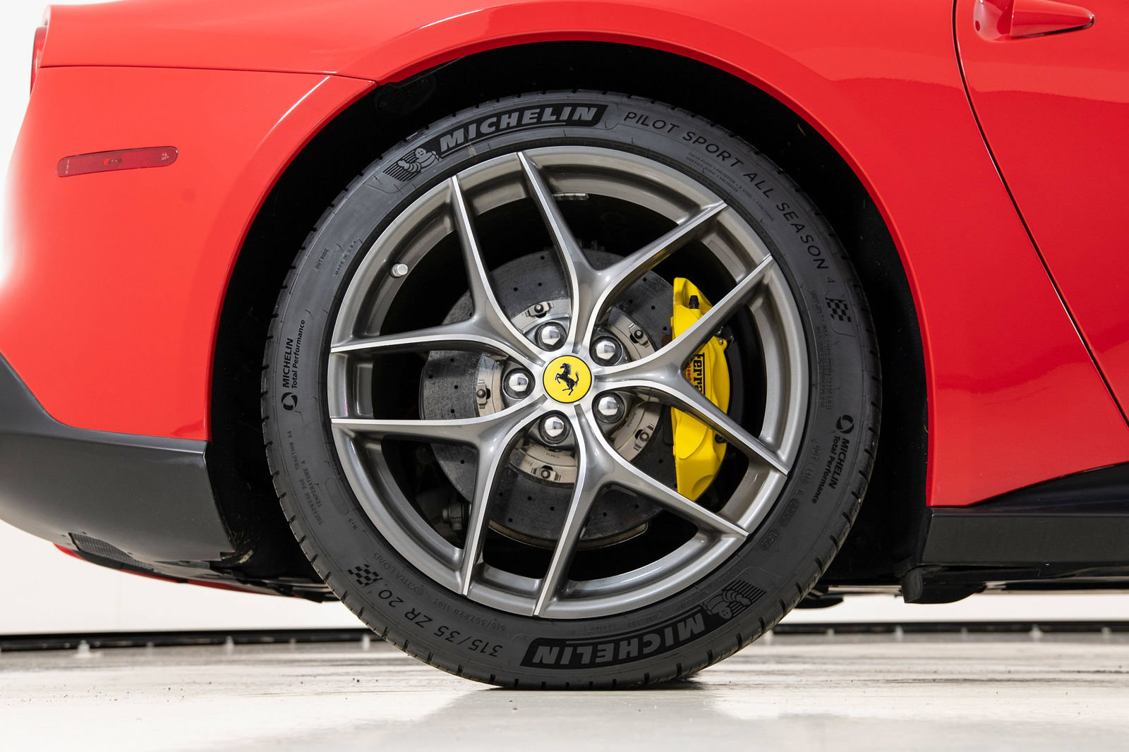 Certified 2015 Ferrari F12 Berlinetta RWD image 20