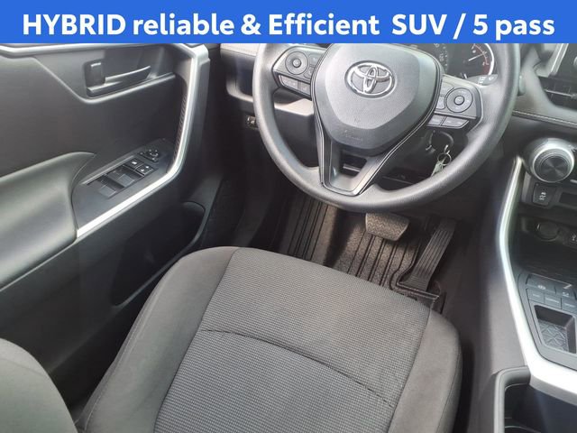 Used 2023 Toyota RAV4 LE FWD image 28