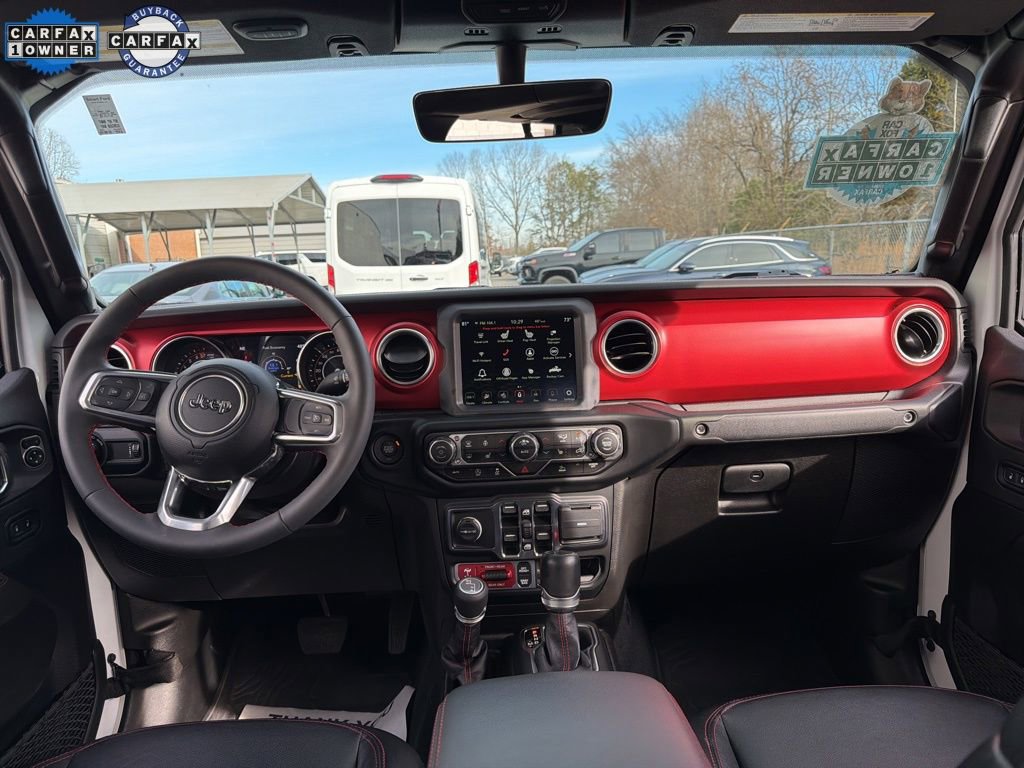 Used 2023 Jeep Gladiator Rubicon w/ Cold Weather Group image 19