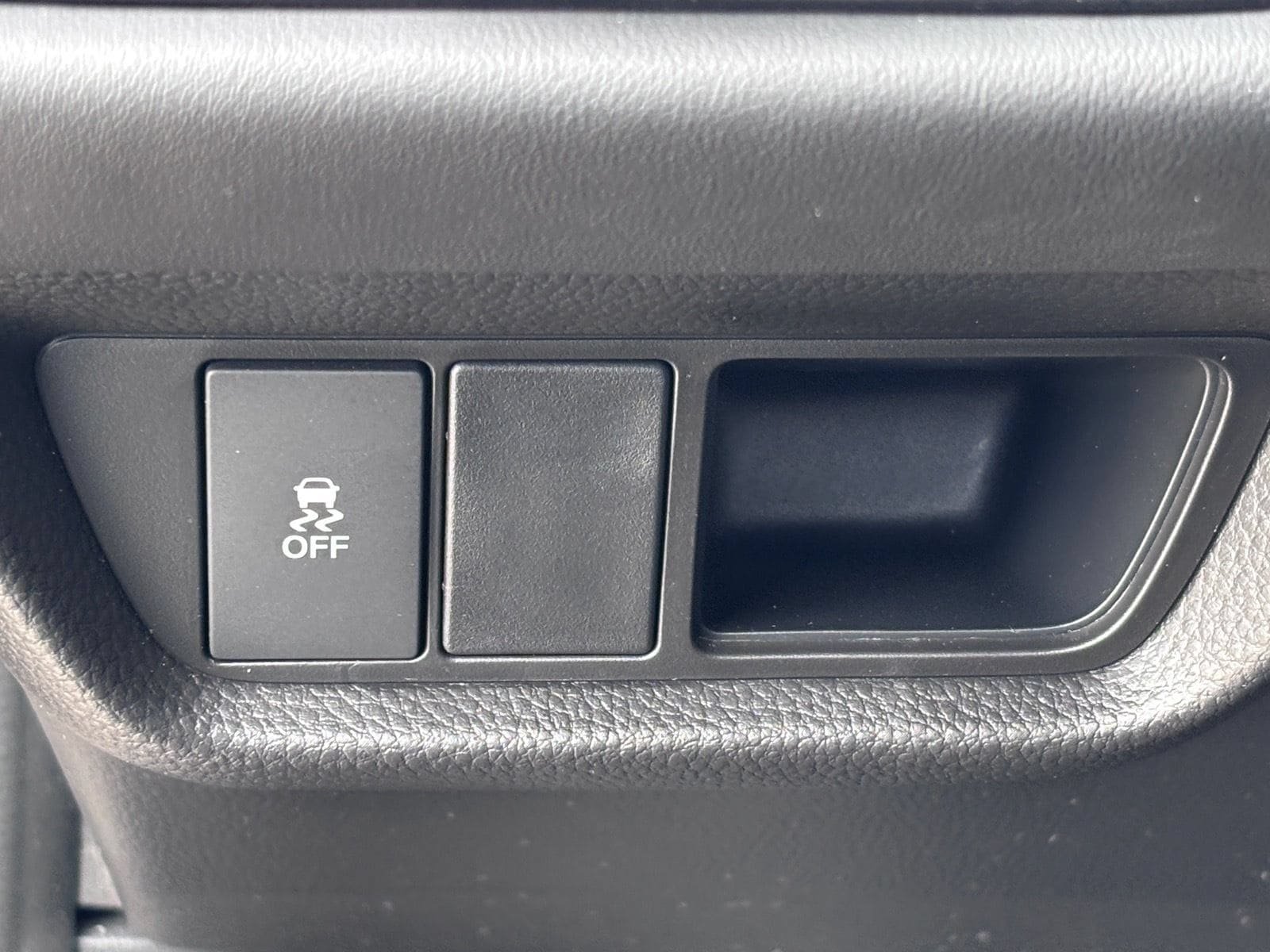 Certified 2026 Honda HR-V Sport image 22