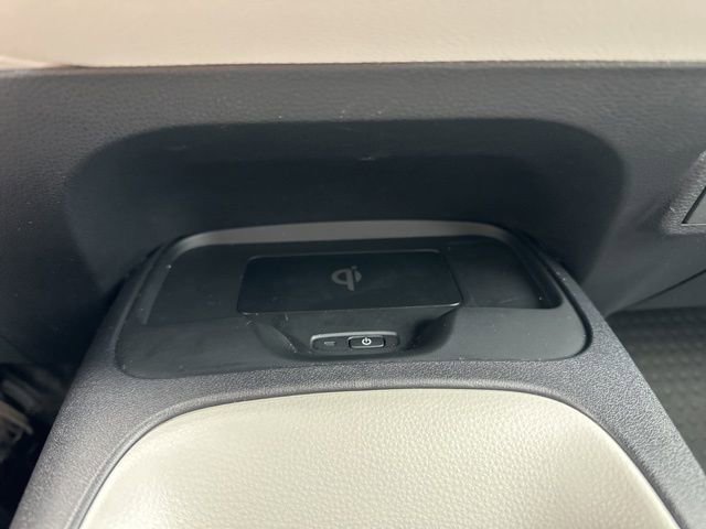 Used 2025 Toyota Corolla LE w/ LE Premium Package image 33