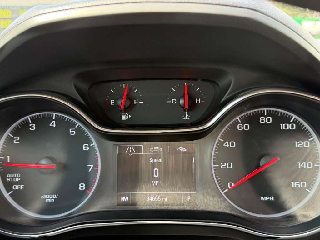 Used 2019 Chevrolet Cruze LT w/ Convenience Package FWD image 28