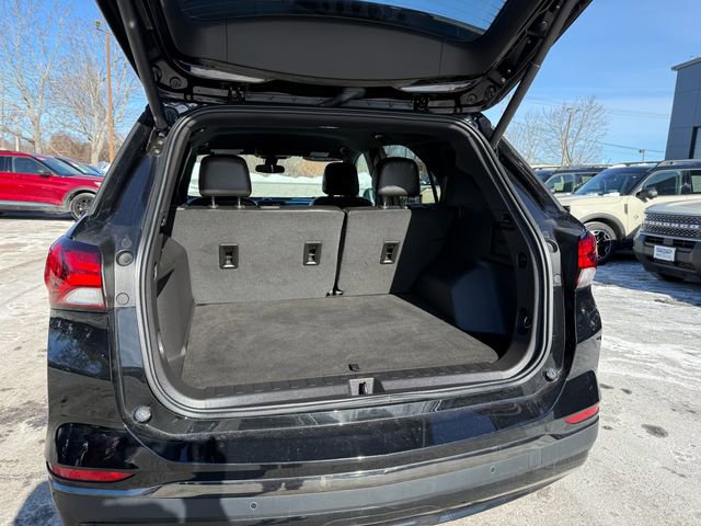 Used 2023 Chevrolet Equinox RS image 11