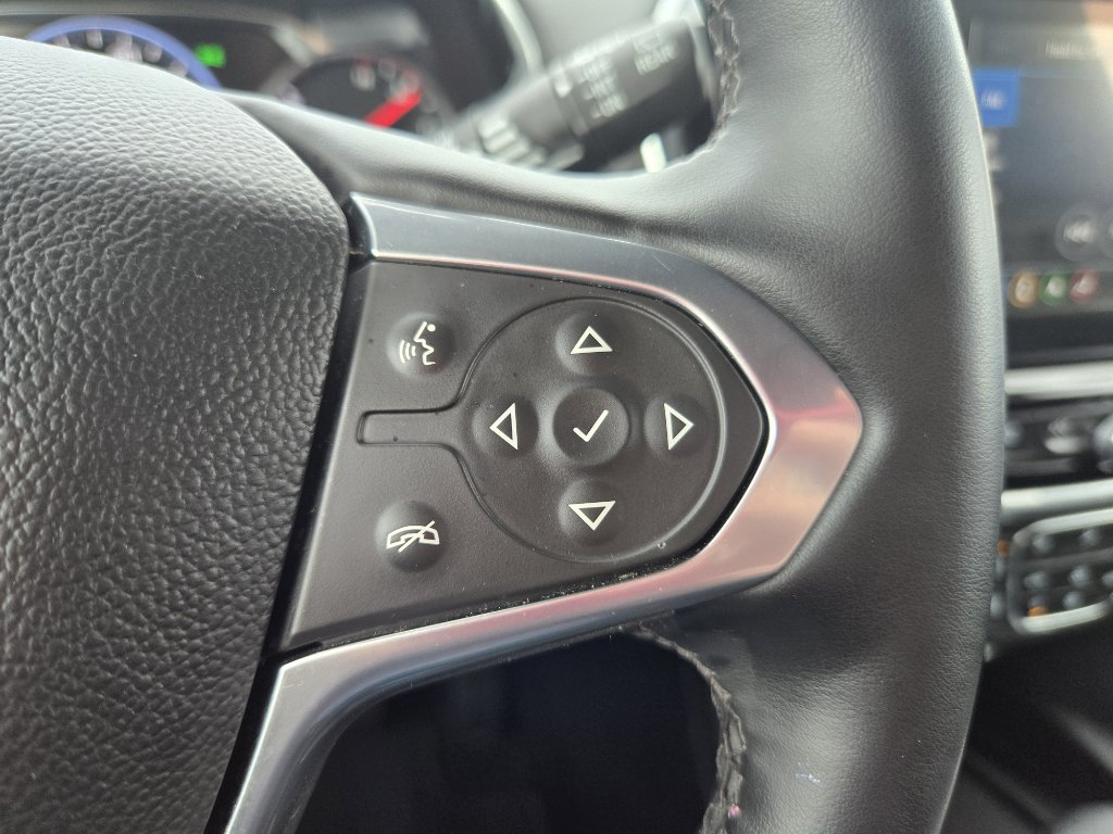 Used 2023 Chevrolet Traverse Premier image 13