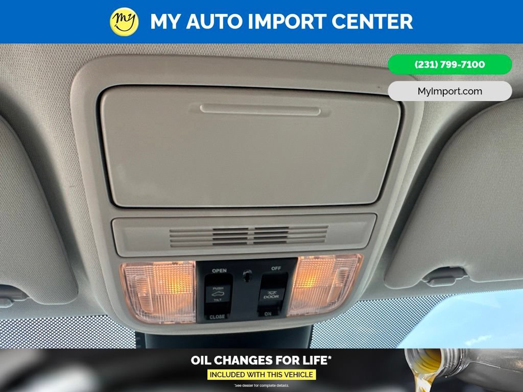 Used 2025 Honda Odyssey Elite image 24