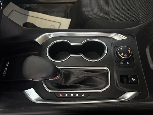 Used 2023 Chevrolet Traverse LT w/ Rear Camera Mirror Package AWD/4WD image 8
