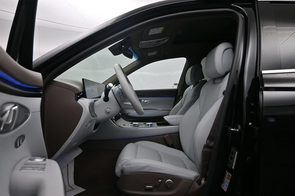 Used 2026 Genesis GV70 2.5T Advanced AWD/4WD image 23
